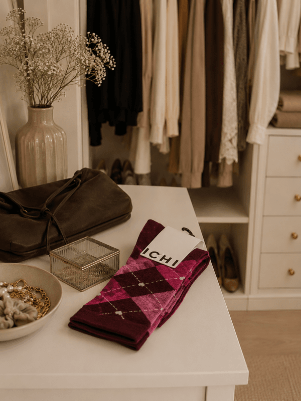 Tilde Socks Ichi