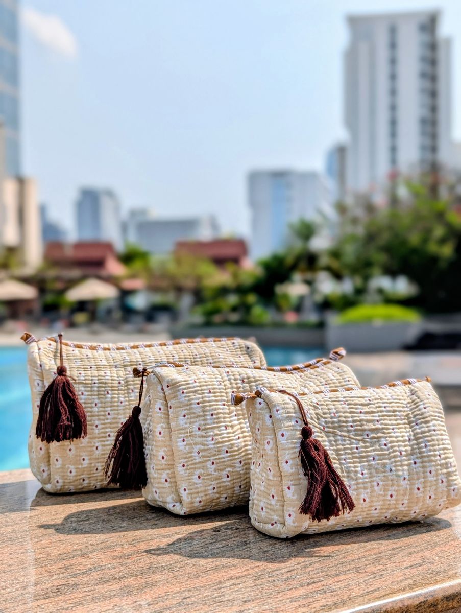 Toilet Bag Yellow 3 Pieces