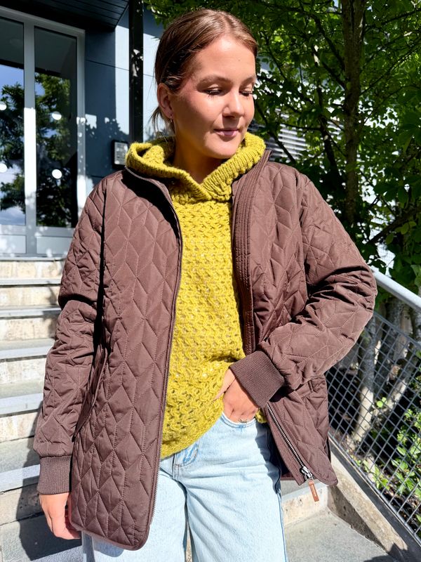  Leila Quilt Jacket Kaffe