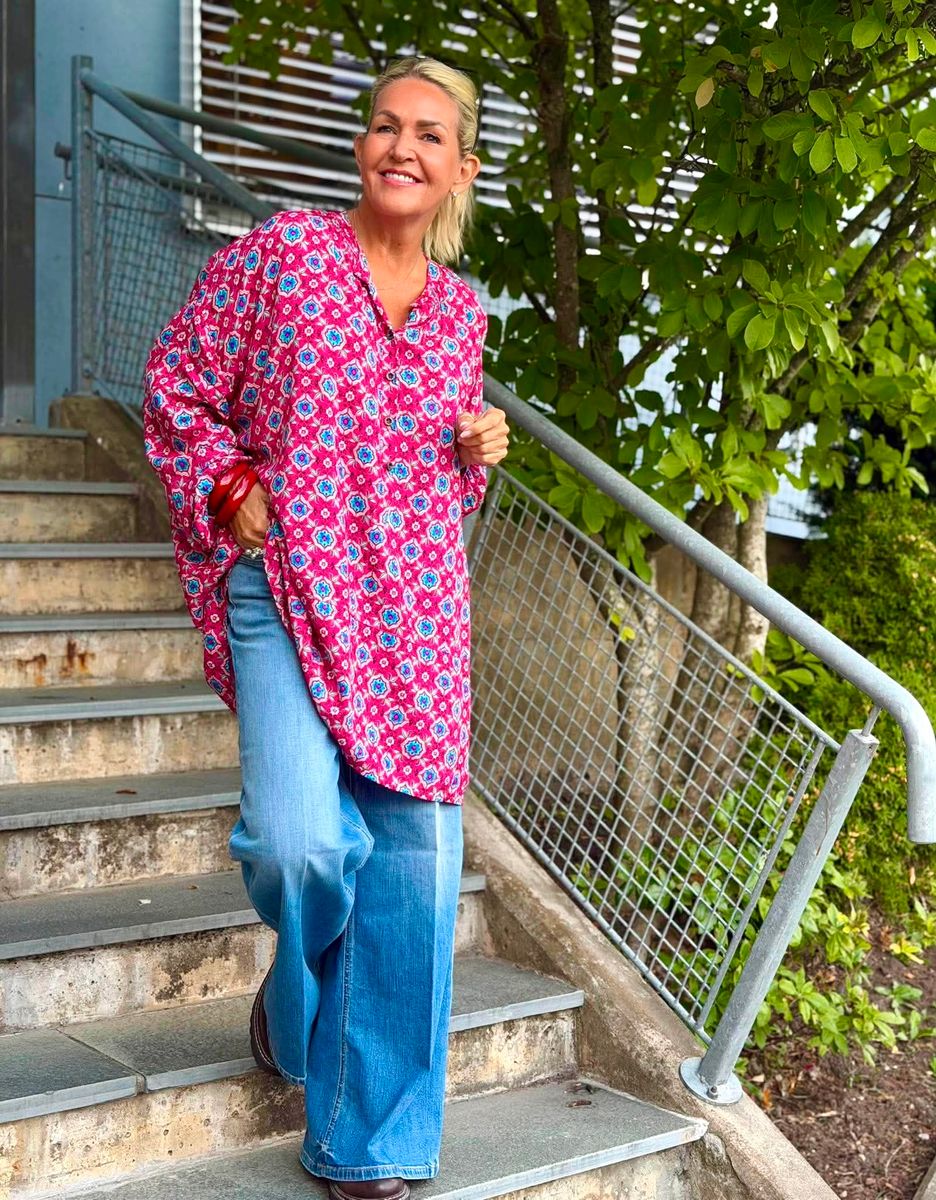 Donna Oversized Blouse