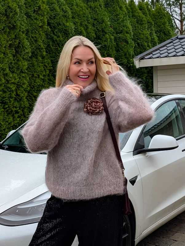 Noeline High Neck Mohair Sweater