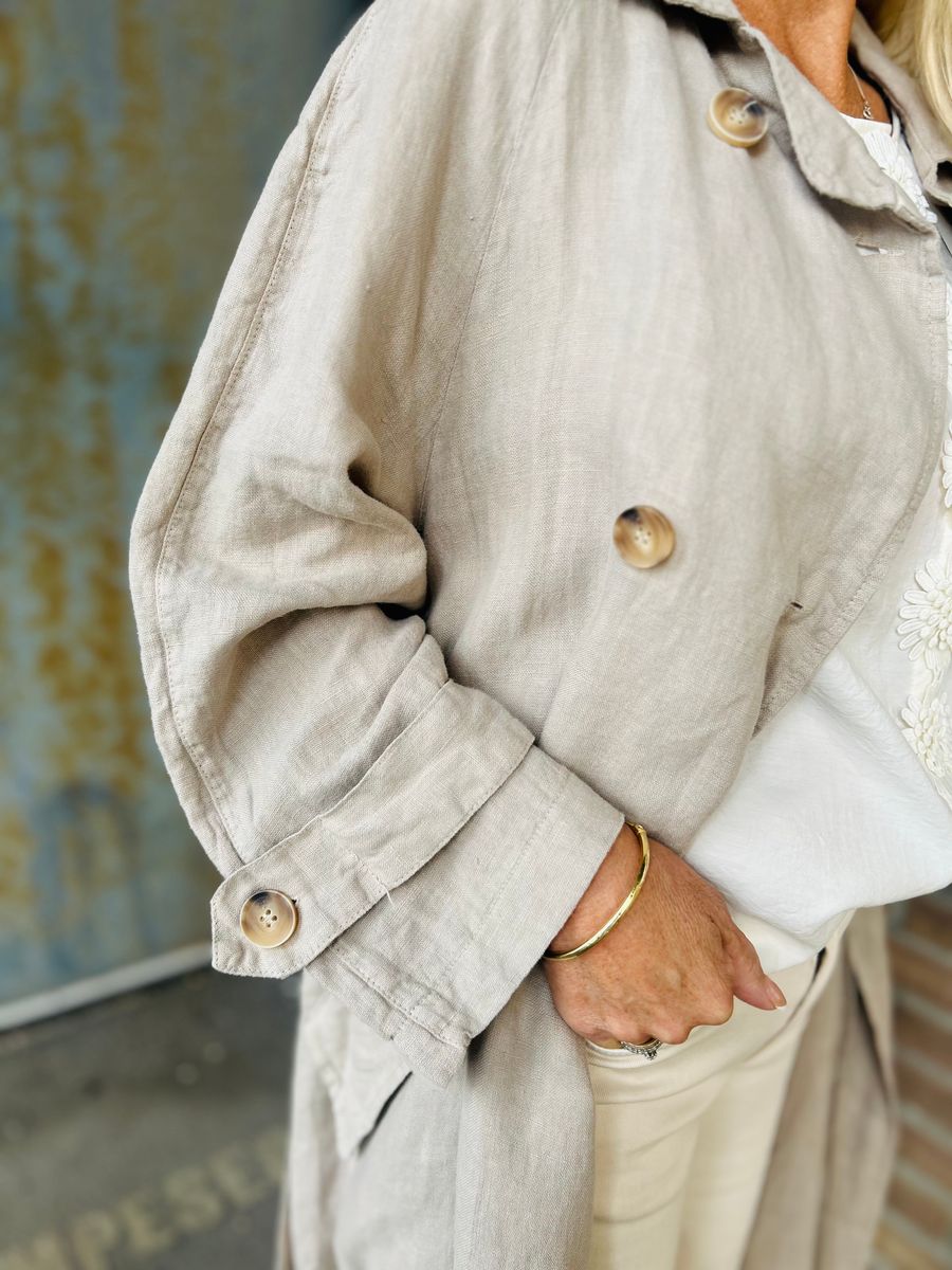 Attitude Linen Coat Reunion